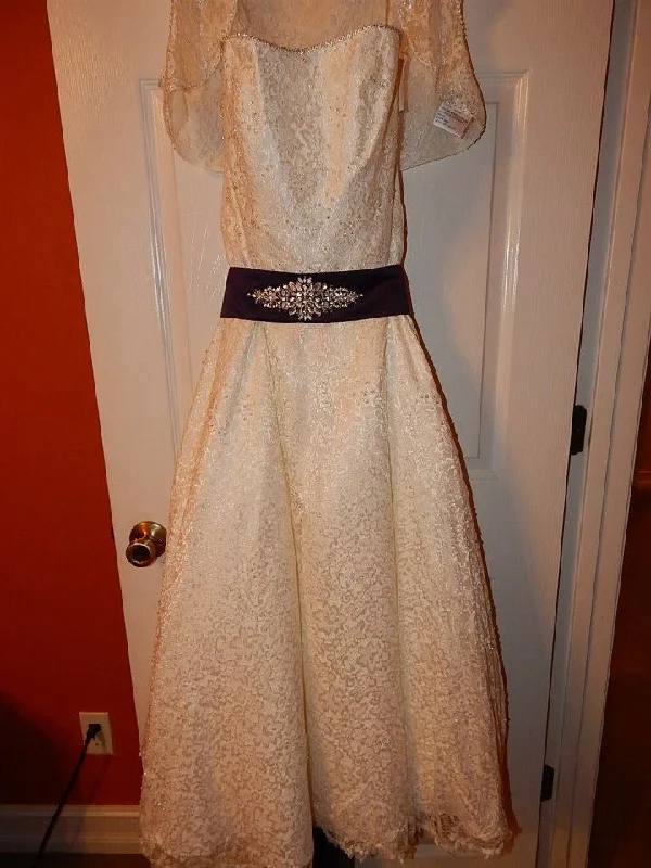 David's Bridal Vintage Lace gown with Bolero Lace Evening Gown